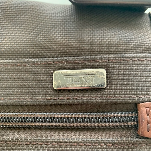 Tumi Alpha flap messenger small travel tote - Picture 4 of 12